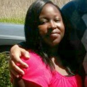 Meet your Posher, Denise